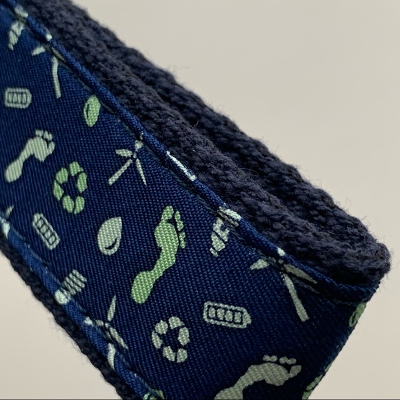 NIB Vineyard Vines Green Footprint Keychain Keyfob Mini Lanyard - Navy Blue - Picture 12 of 16